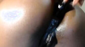 She cream she squirts and she does anus