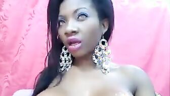 busty ebony slut toying both holes on webcam