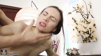 She wanted a proper buttfuck and yura was quick to step in to fulfill the girl's wish.